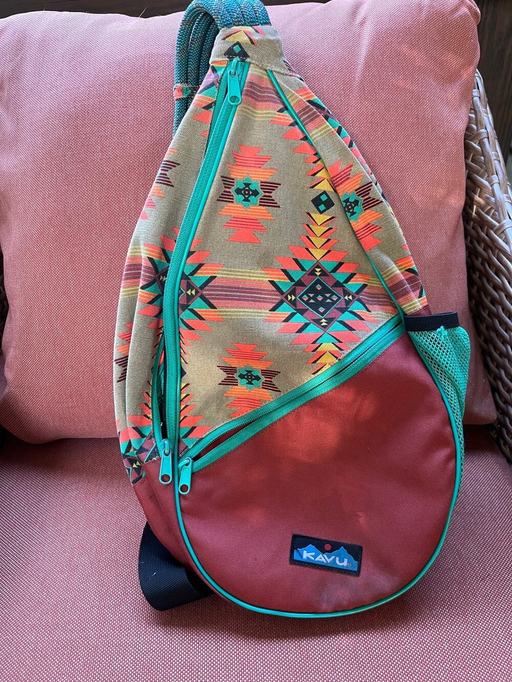 KAVU Rope Sling Bag Crossbody Sling Southwest Aztec Rust Teal 16in Zip